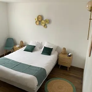 https://hotel-de-provence.fr-provencehotel.com